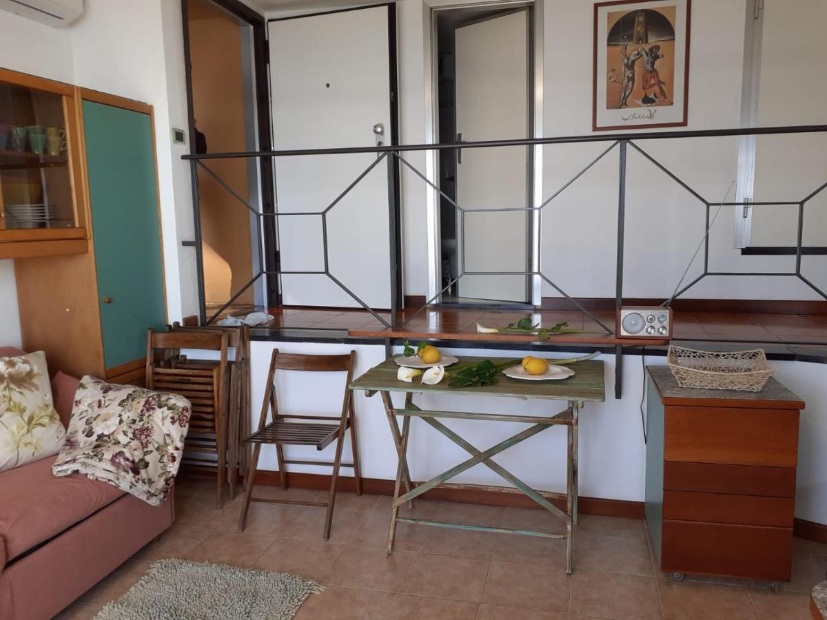 Cadorna Fronte Mare Apartment Alassio Ngoại thất bức ảnh