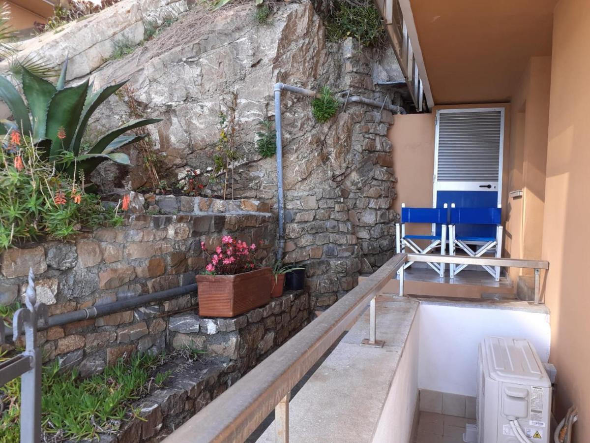 Cadorna Fronte Mare Apartment Alassio Ngoại thất bức ảnh